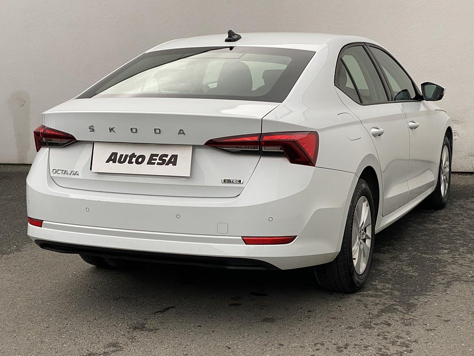 Škoda Octavia IV 1.0 TSi Ambition e-TEC