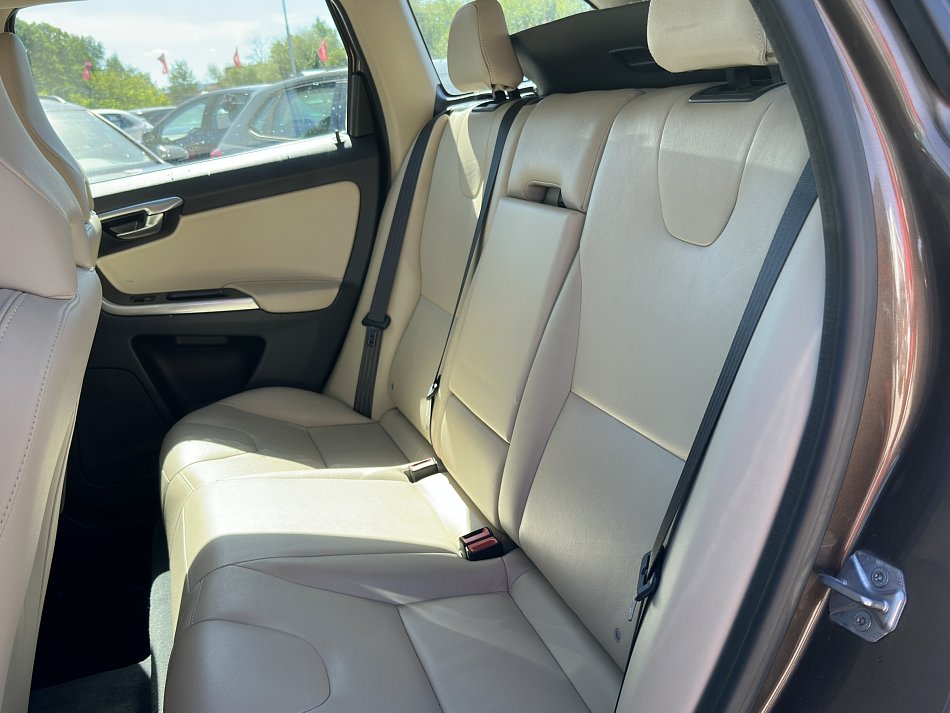 Volvo XC60 2.4 D  4WD