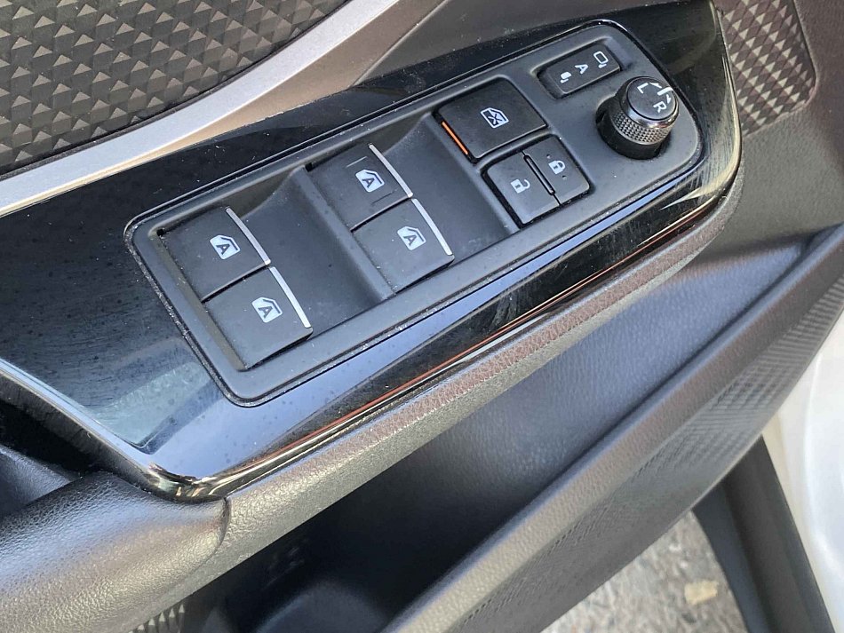 Toyota C-HR 1.8HSD 