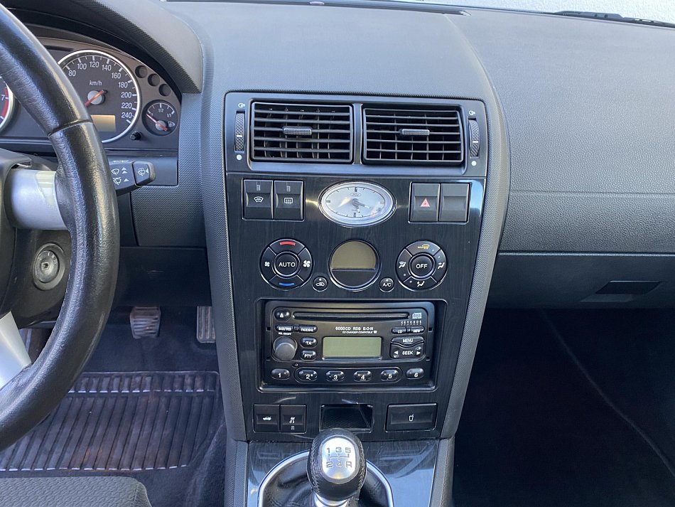 Ford Mondeo 2.5i 