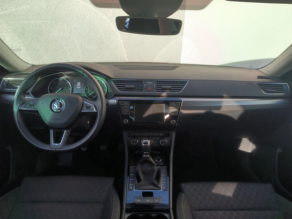 Škoda Superb III 2.0 TDi Style