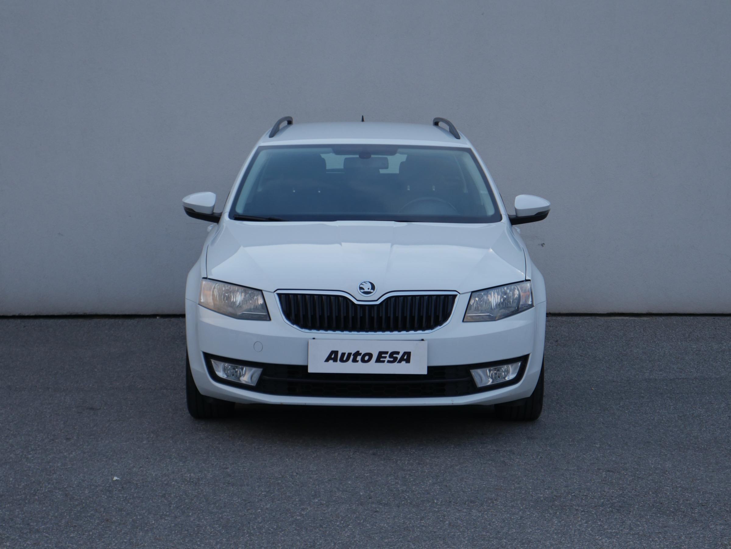 Škoda Octavia III, 2016 - pohled č. 2