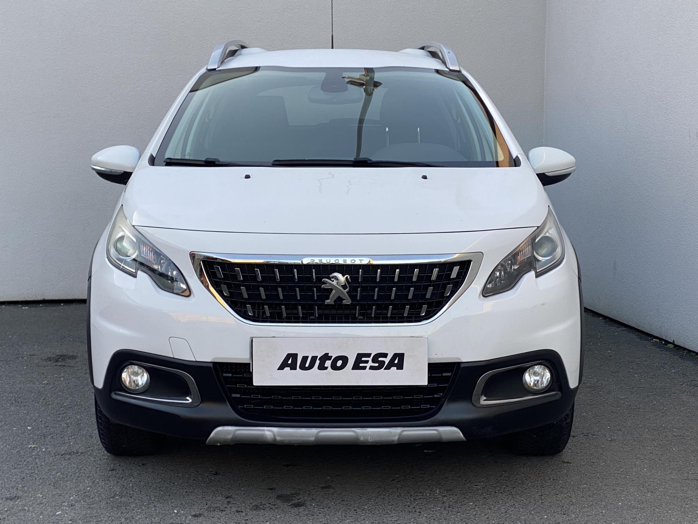 Peugeot 2008, 2018 - pohled č. 2