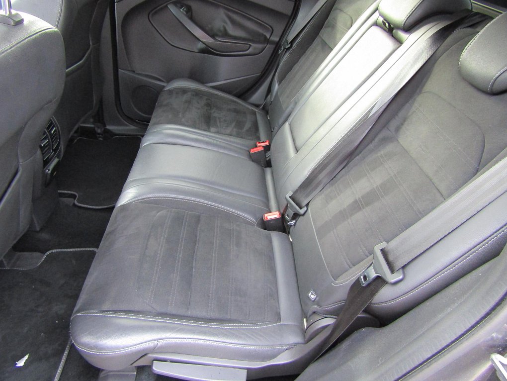 Ford Kuga 2.0 TDCi ST-Line