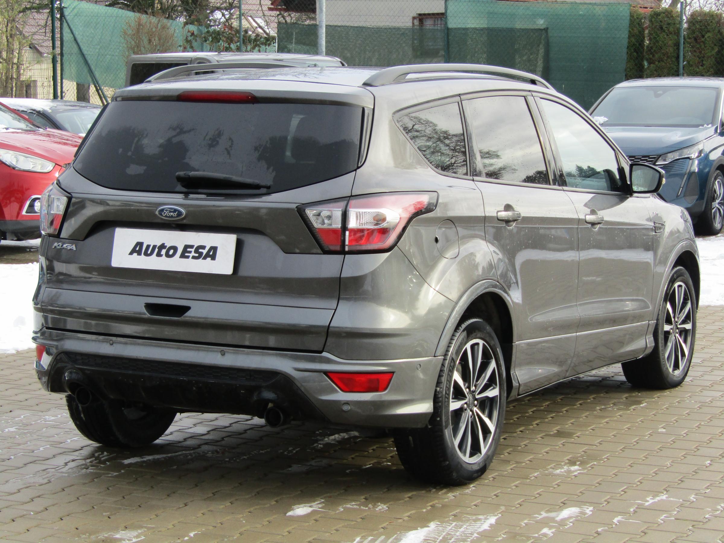 Ford Kuga, 2017 - pohled č. 6