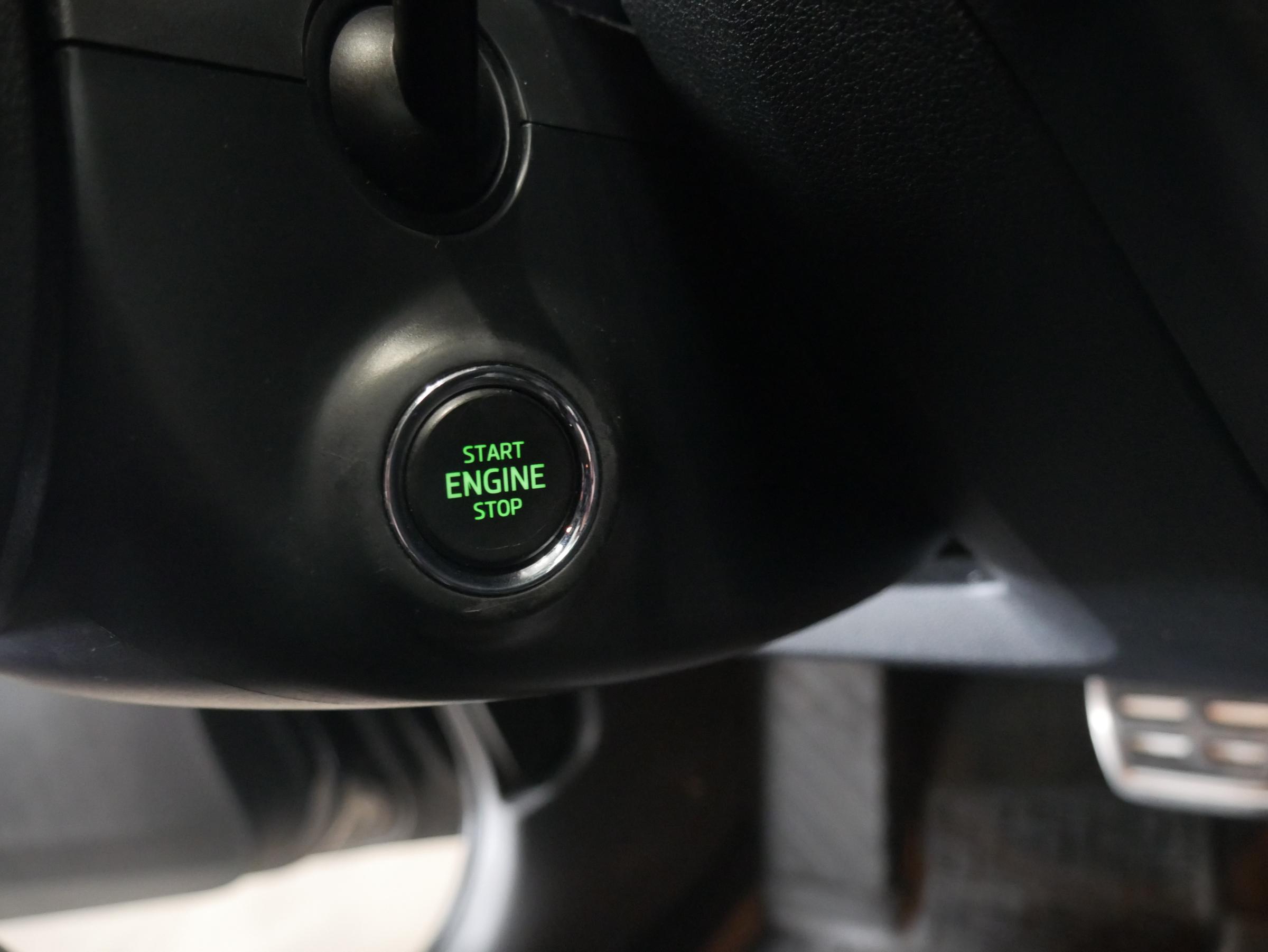 Škoda Octavia III, 2016 - pohled č. 15