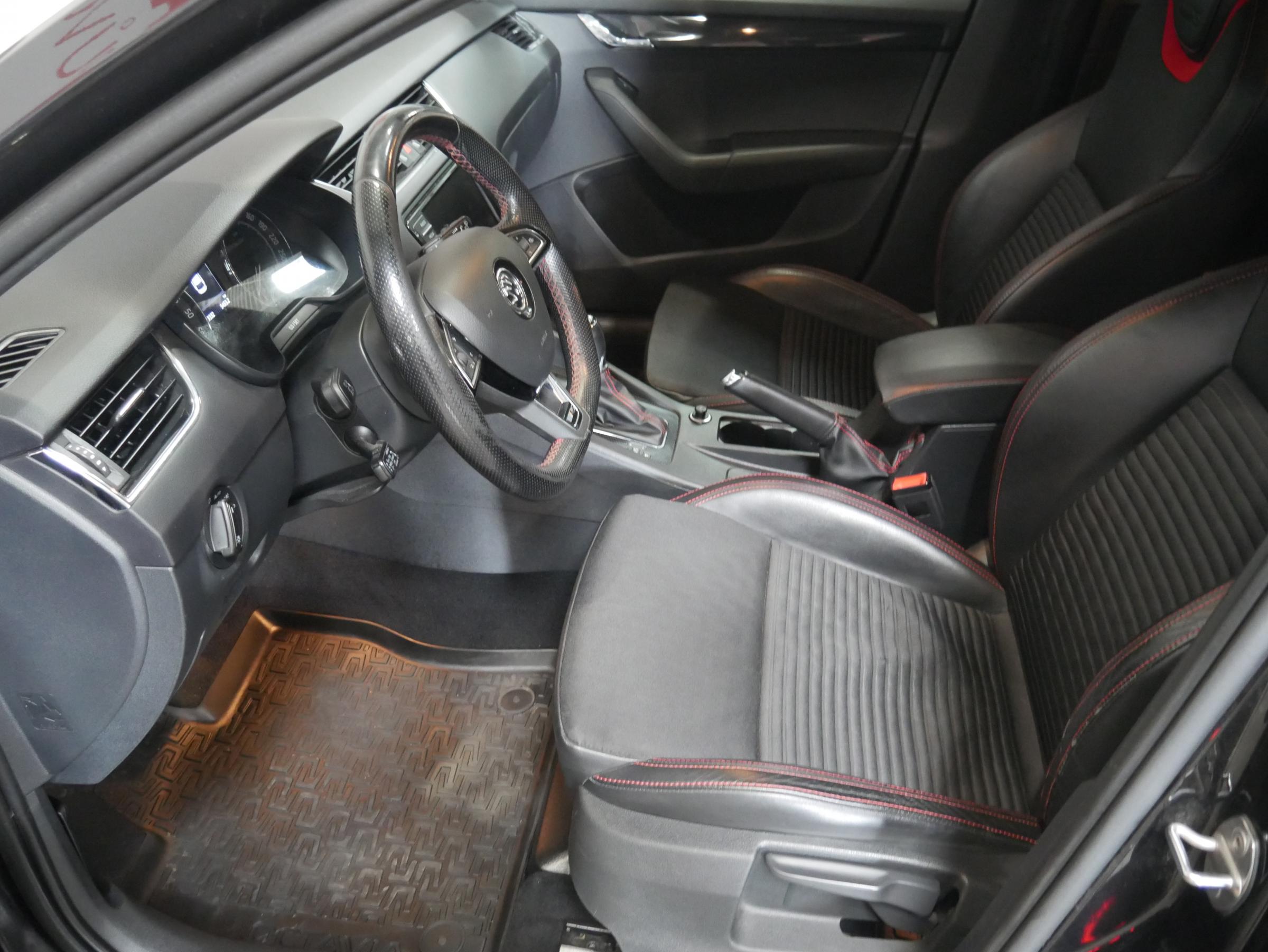 Škoda Octavia III, 2016 - pohled č. 9