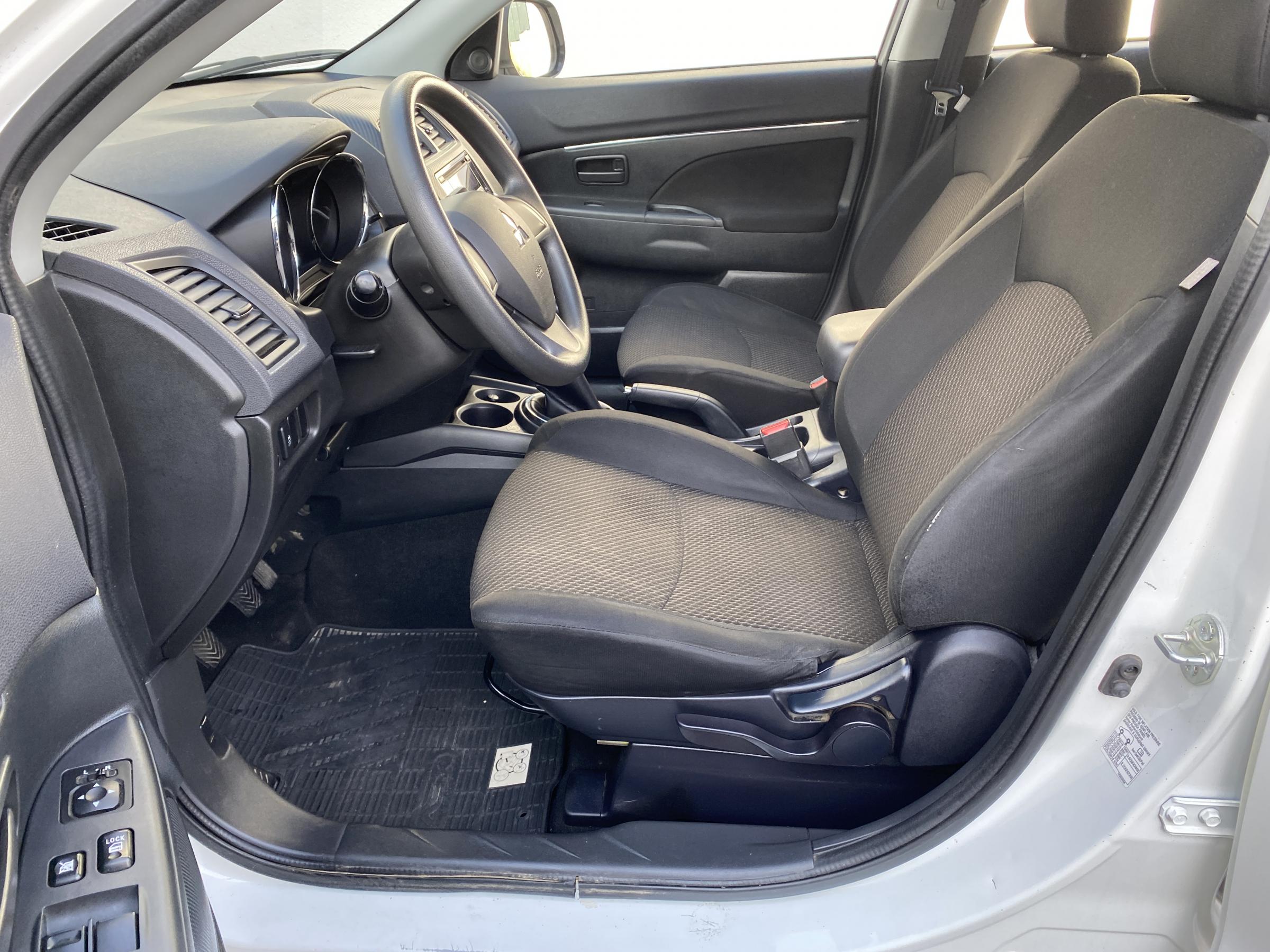 Mitsubishi ASX, 2015 - pohled č. 9