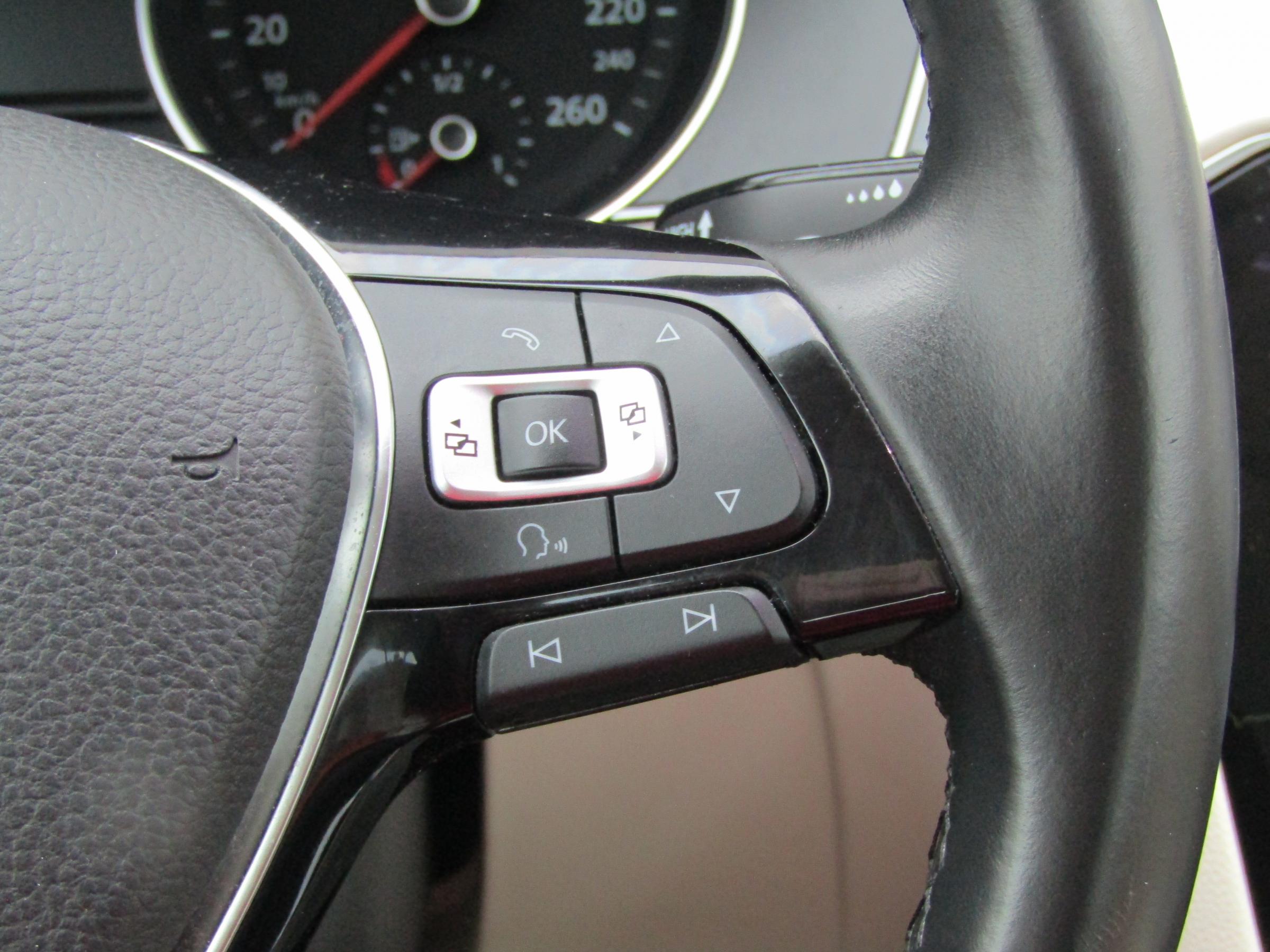 Volkswagen Passat, 2015 - pohled č. 18