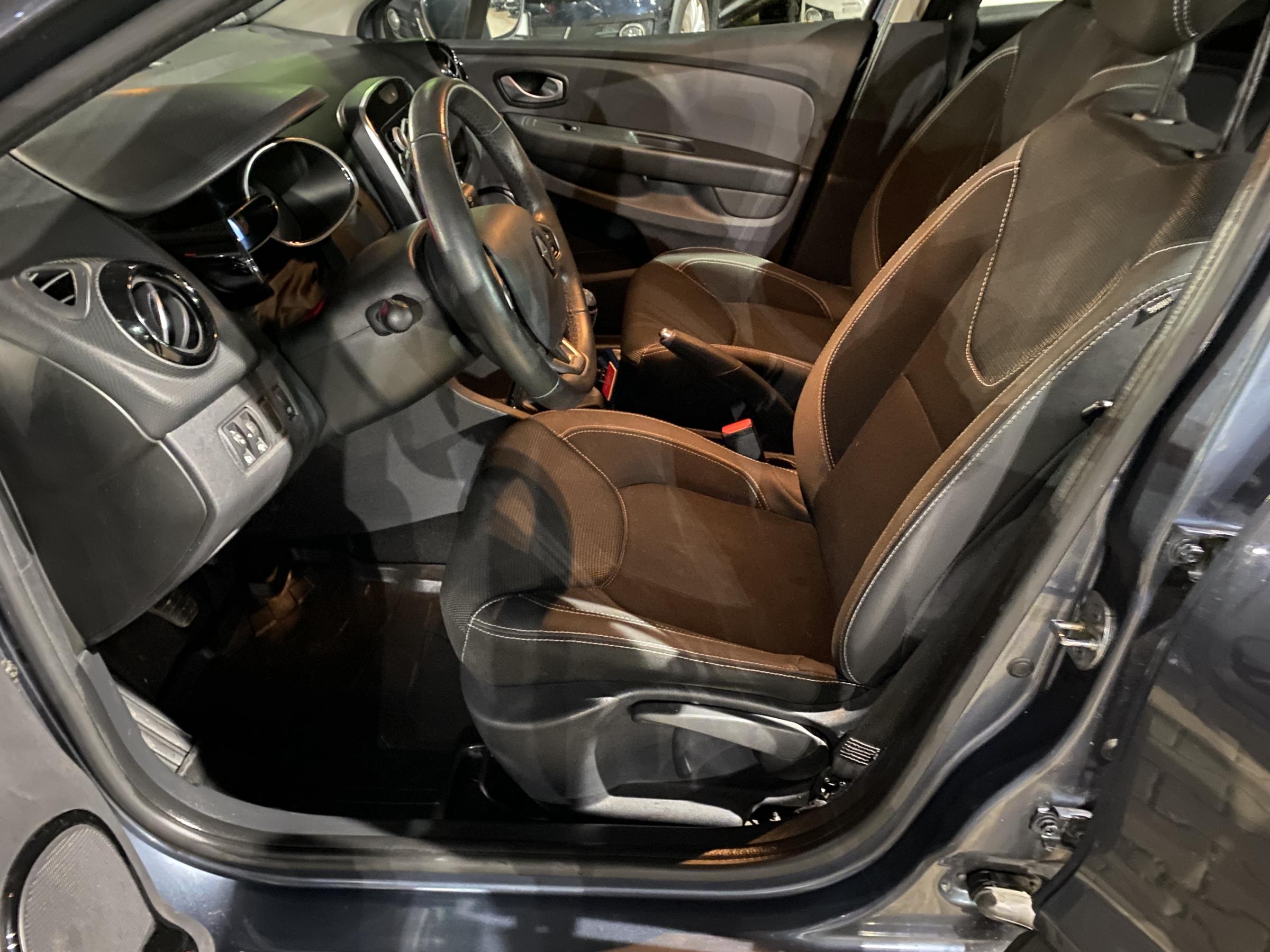 Renault Clio, 2017 - pohled č. 9