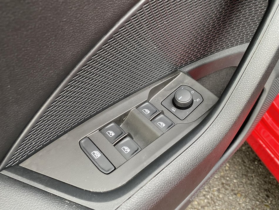 Škoda Octavia IV 1.5 TSi Ambition