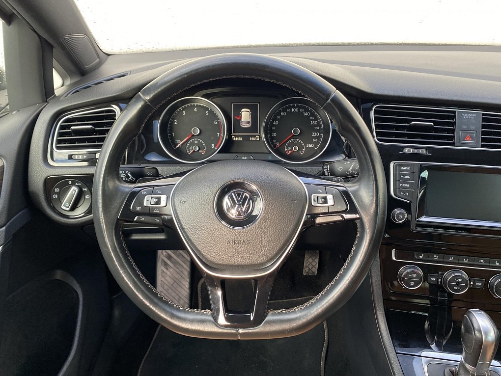 Volkswagen Golf 1.4 TSi 