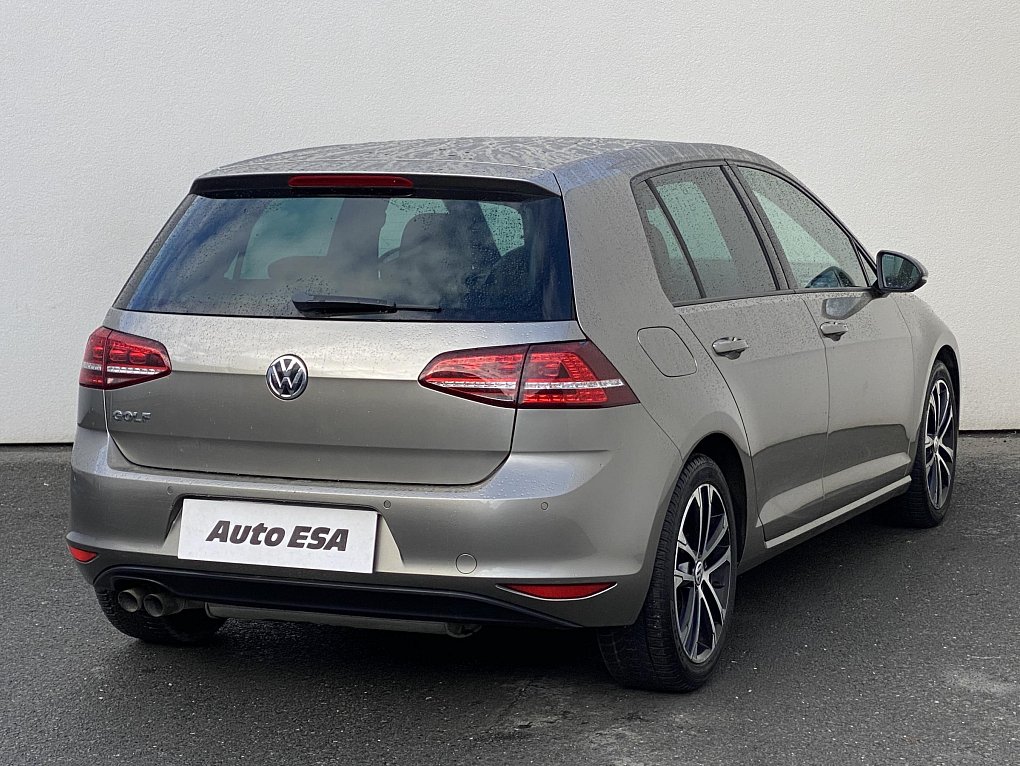 Volkswagen Golf 1.4 TSi 