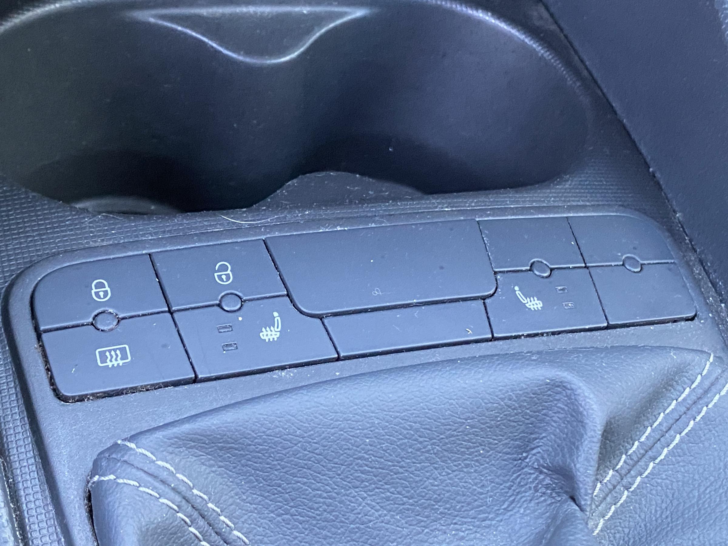 Seat Ibiza, 2014 - pohled č. 14