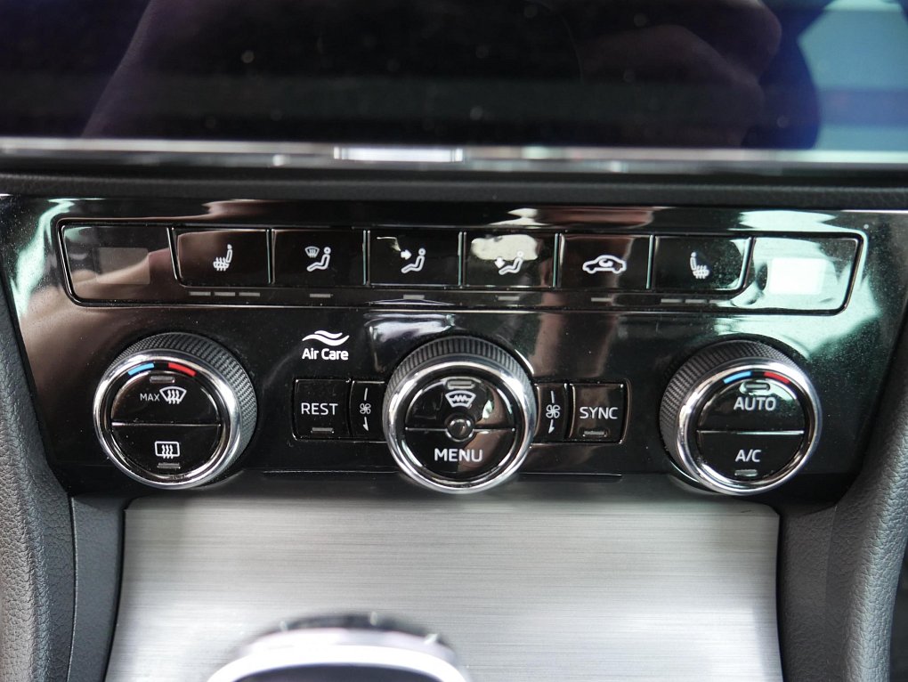 Škoda Superb III 2.0 TSi  4x4