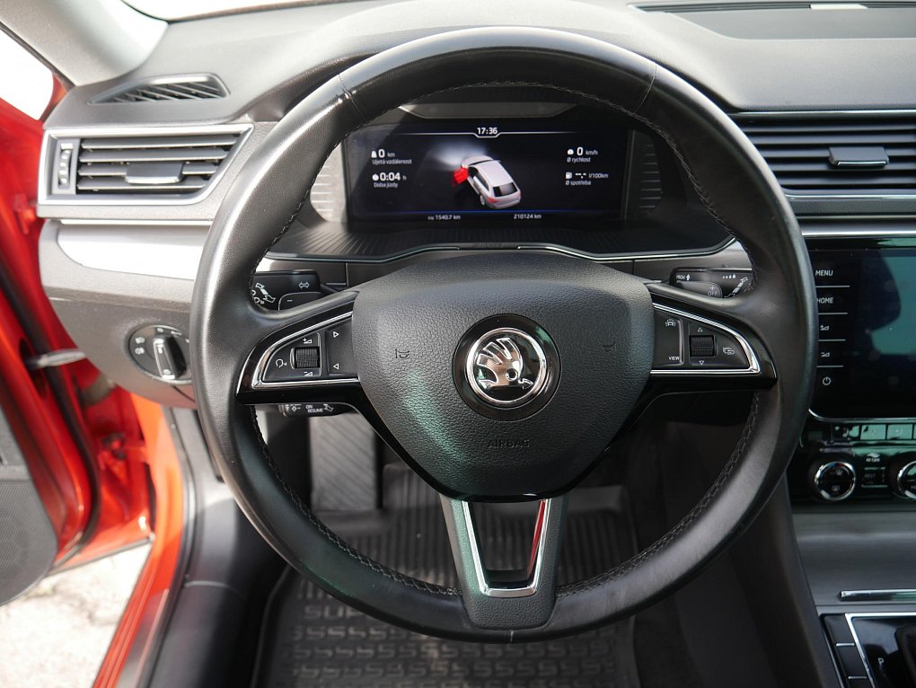 Škoda Superb III 2.0 TSi  4x4