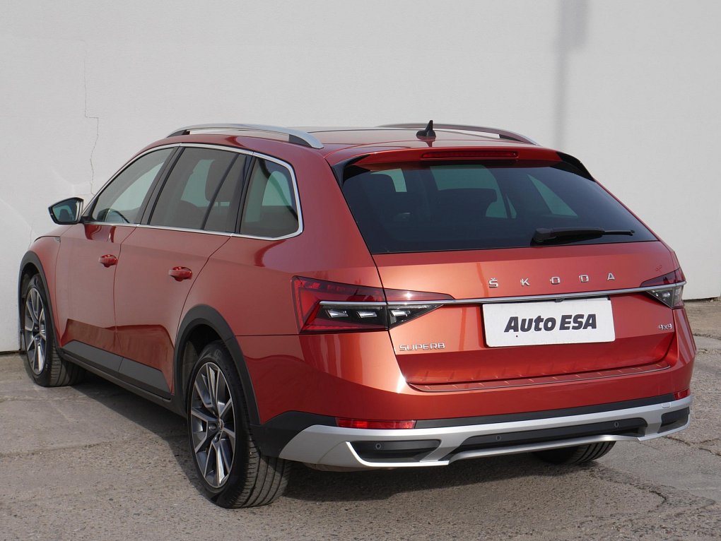 Škoda Superb III 2.0 TSi  4x4