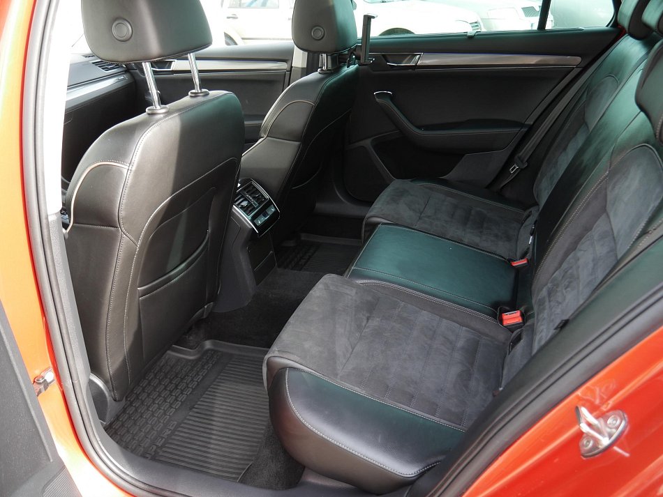 Škoda Superb III 2.0 TSi  4x4