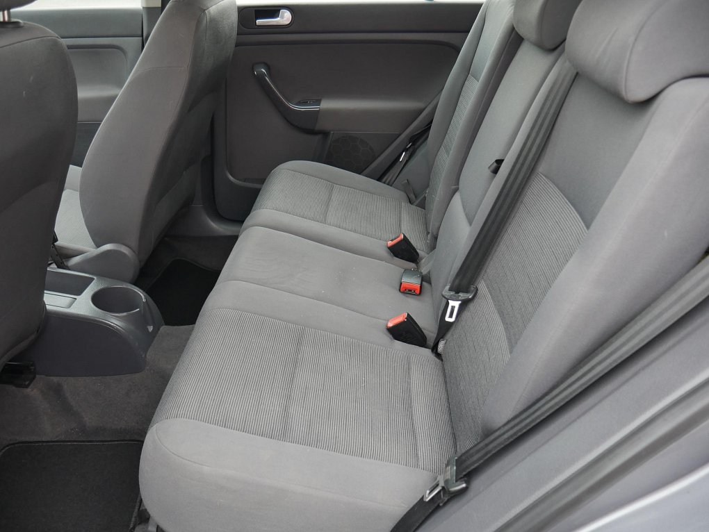 Volkswagen Golf 1.4i 