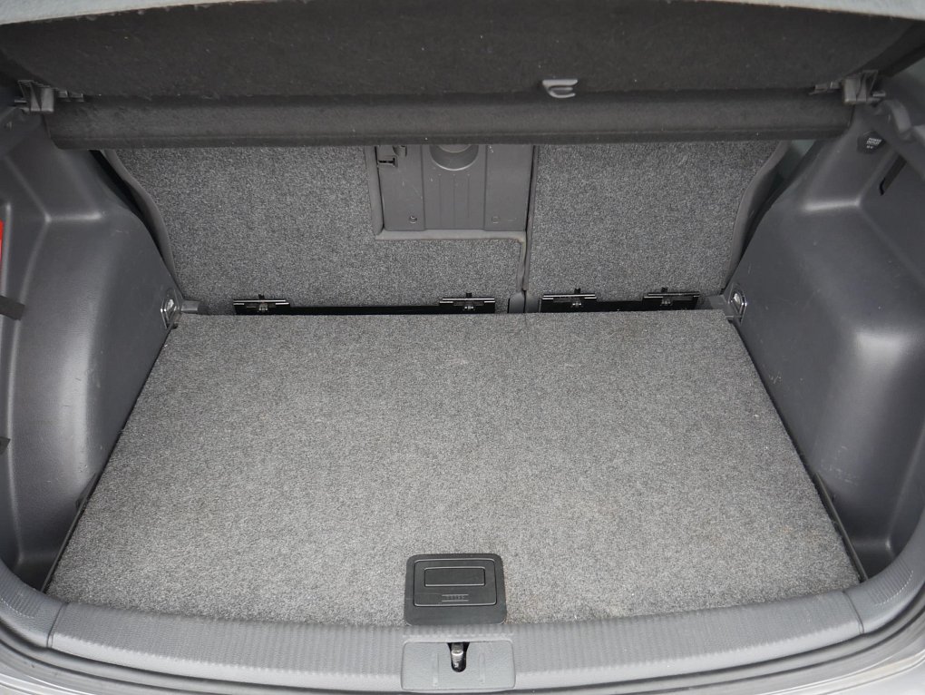 Volkswagen Golf 1.4i 