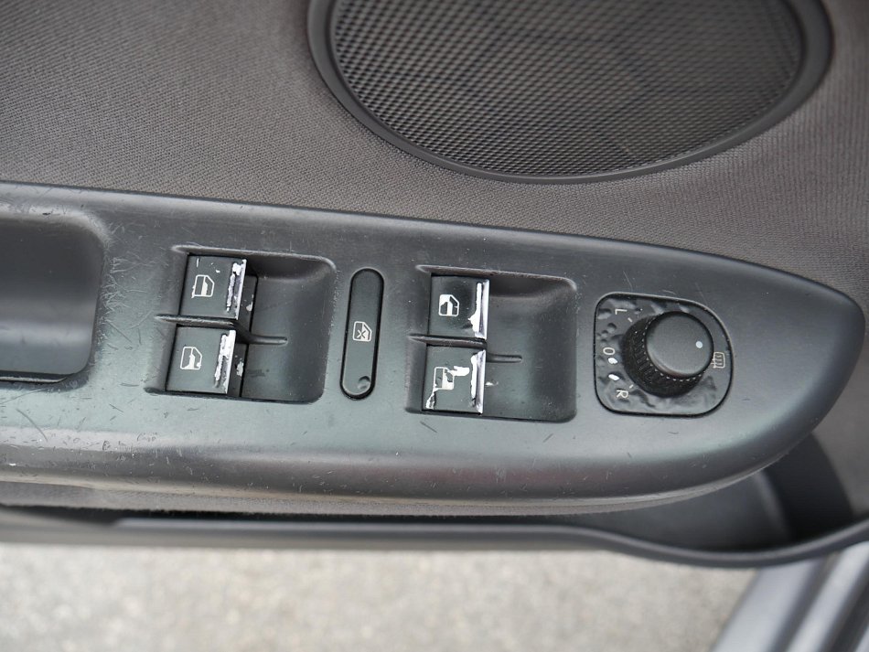Volkswagen Golf 1.4i 