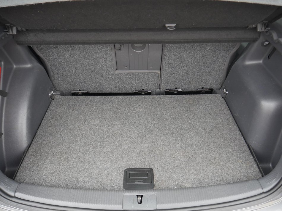Volkswagen Golf 1.4i 