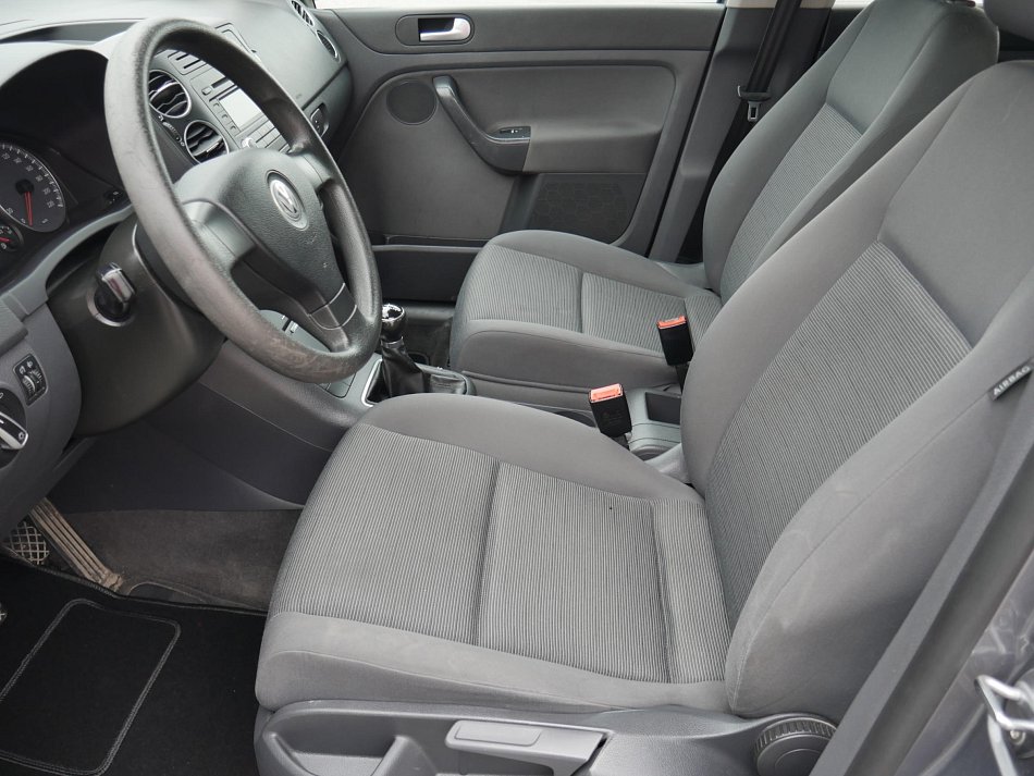 Volkswagen Golf 1.4i 