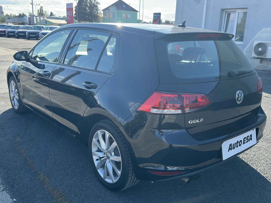 Volkswagen Golf 1.4 TSi Highline VII