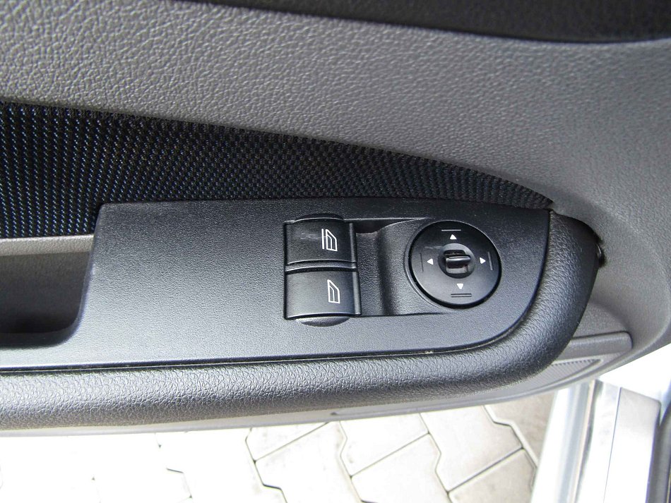Ford Focus 1.6 Ti-VCT 