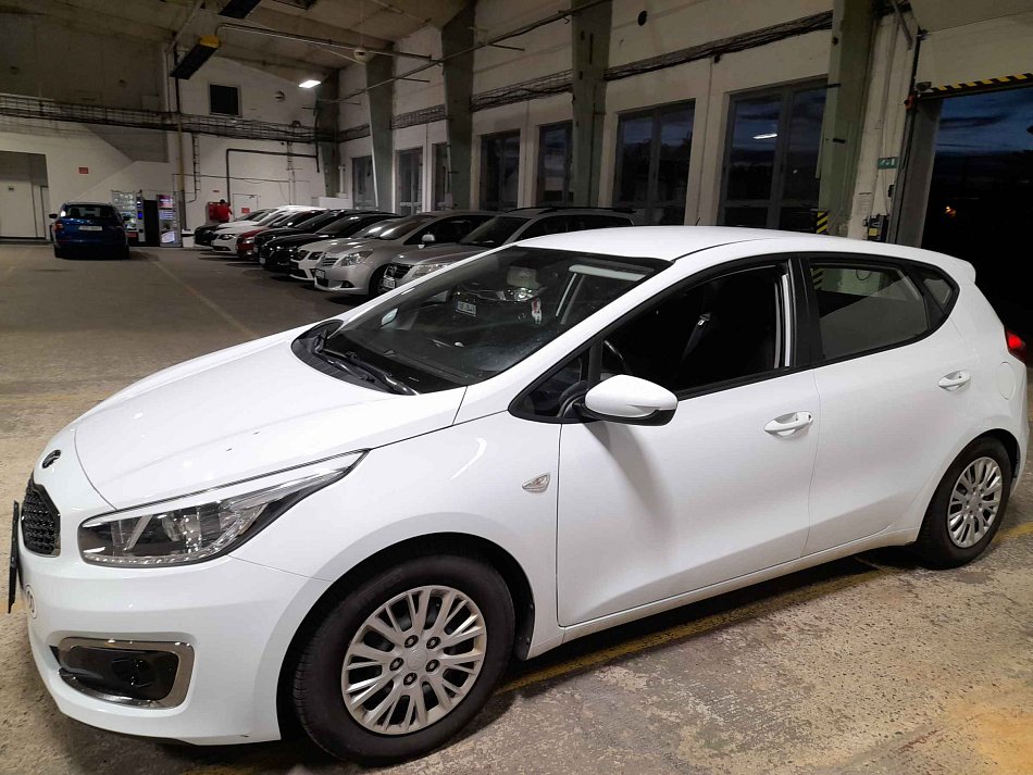 Kia Ceed 1.6 GDi 
