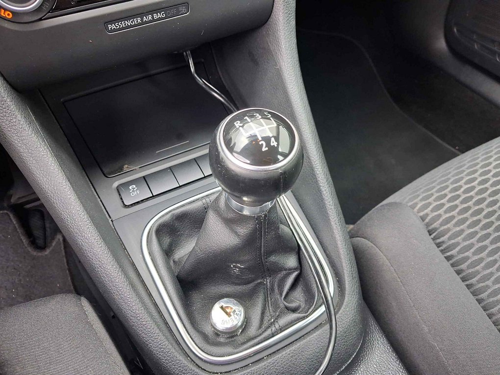Volkswagen Golf 1.2TSI 
