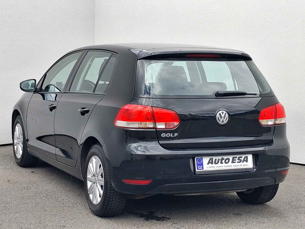 Volkswagen Golf 1.2TSI 