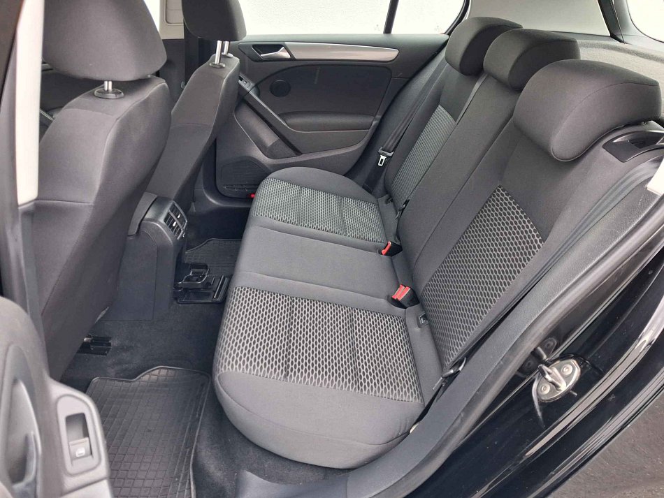 Volkswagen Golf 1.2TSI 