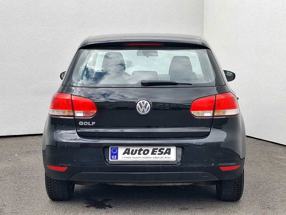 Volkswagen Golf 1.2TSI 