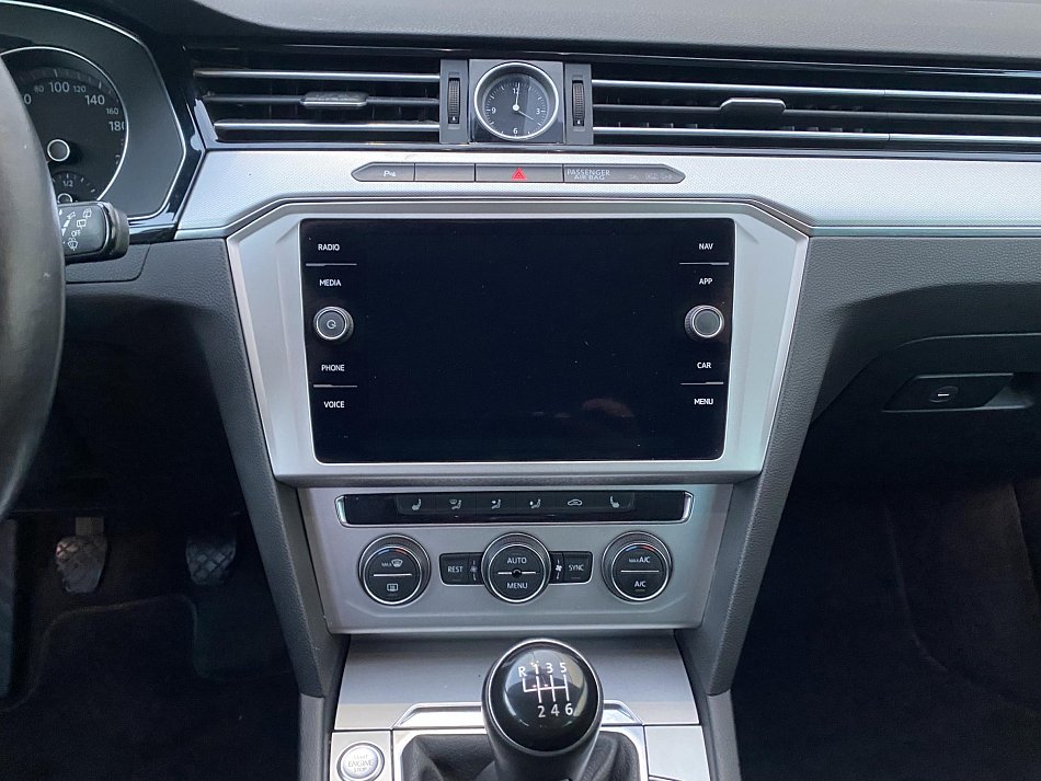 Volkswagen Passat 1.6 TDi Comfortline