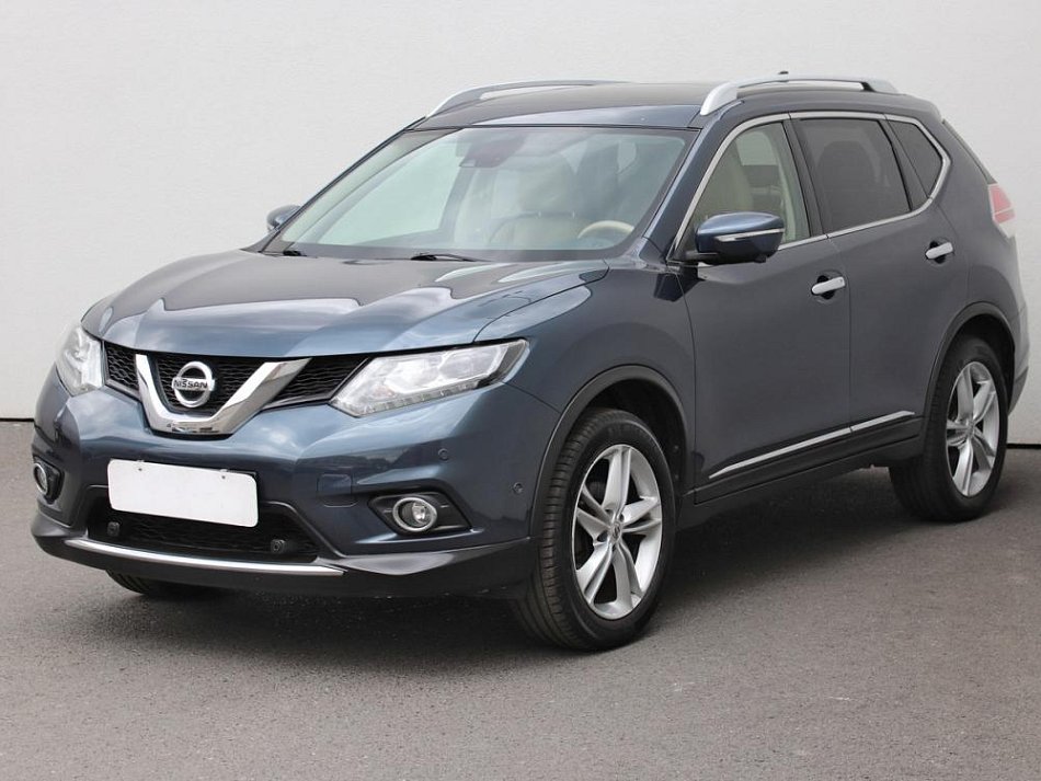 Nissan X-Trail 1.6 i Tekna
