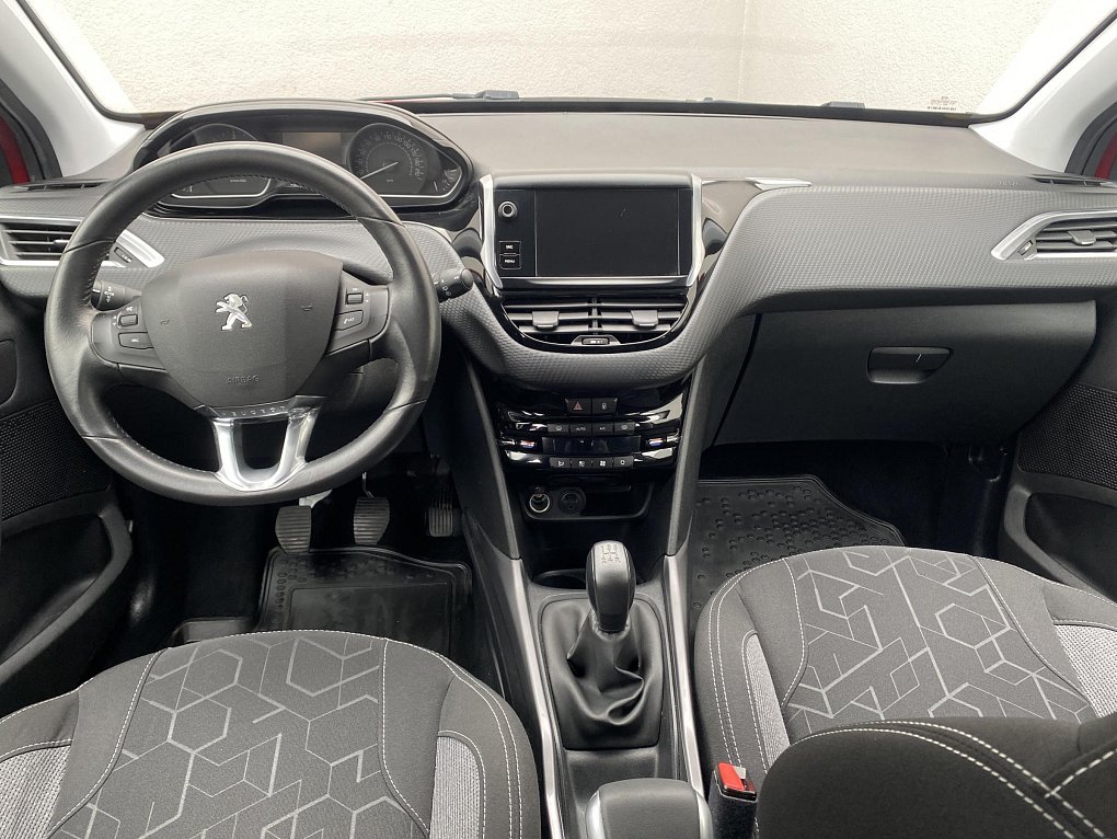 Peugeot 2008 1.6 HDi GT Line