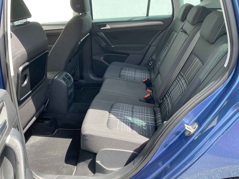 Volkswagen Sportsvan 1.2 TSi Lounge