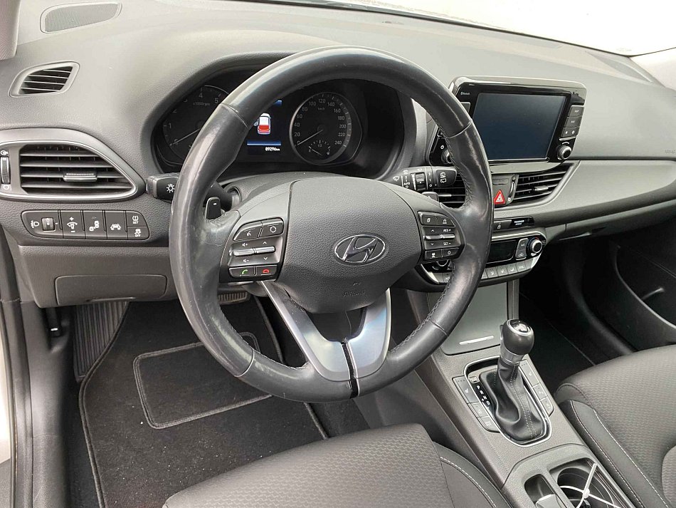 Hyundai I30 1.4 i 