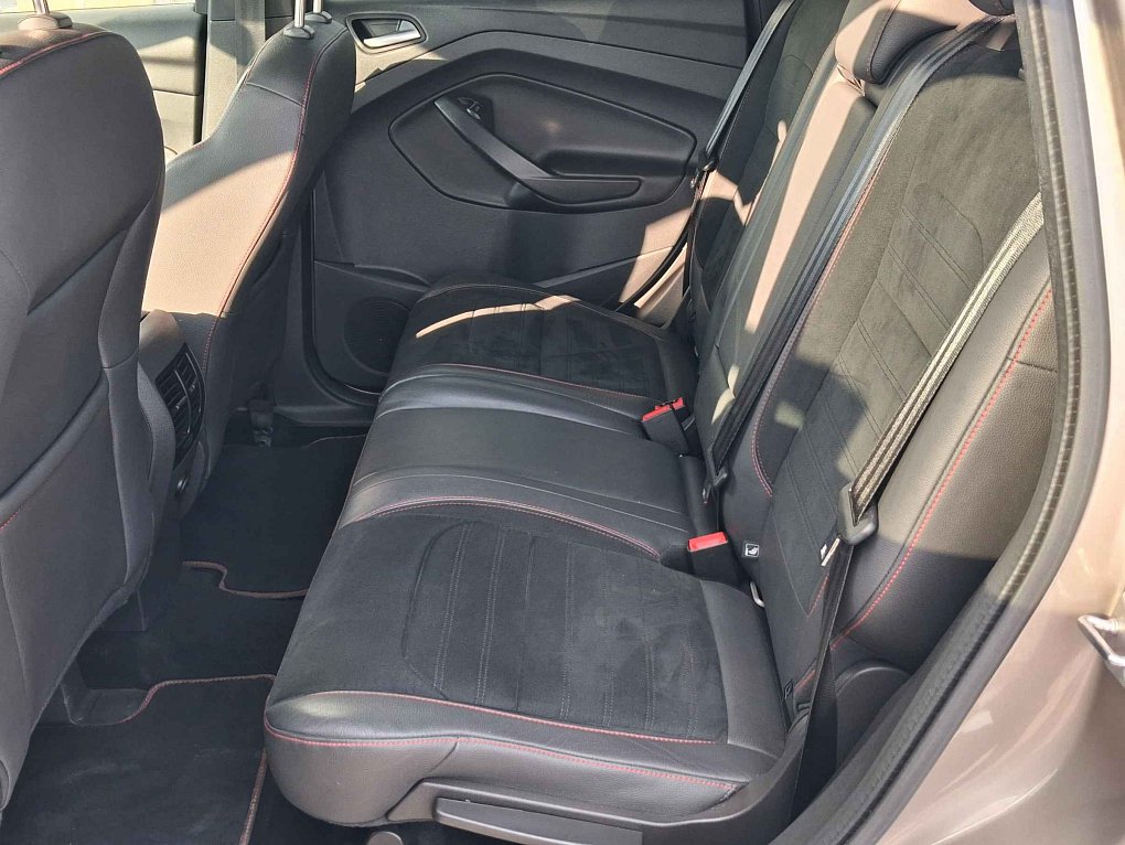 Ford Kuga 1.5i 