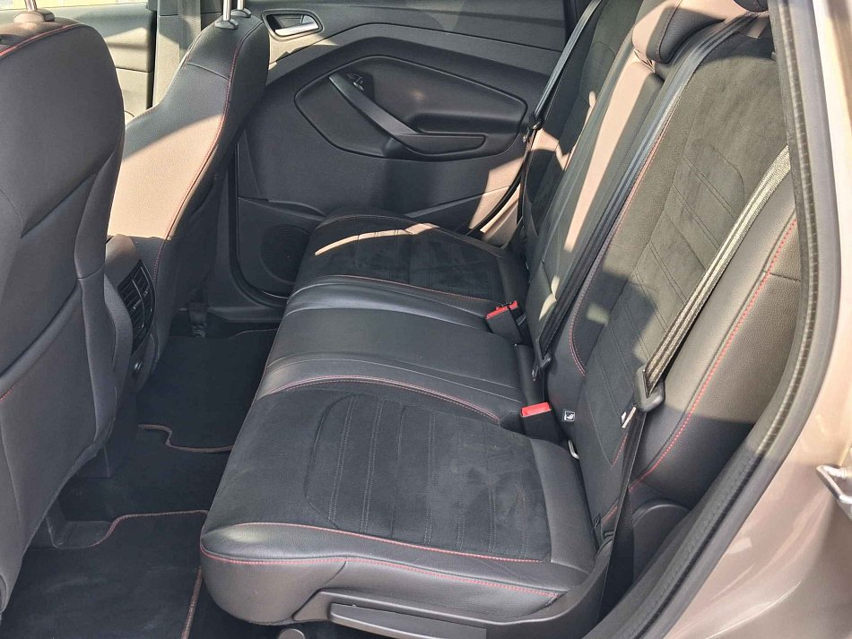 Ford Kuga 1.5i 