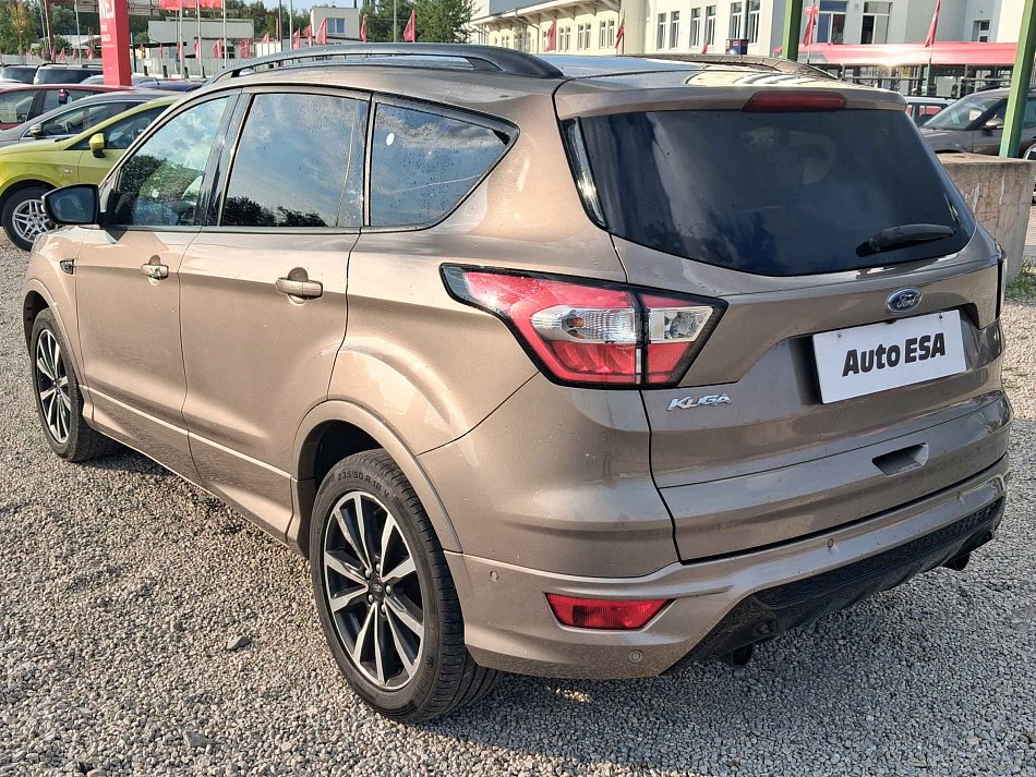Ford Kuga 1.5i 