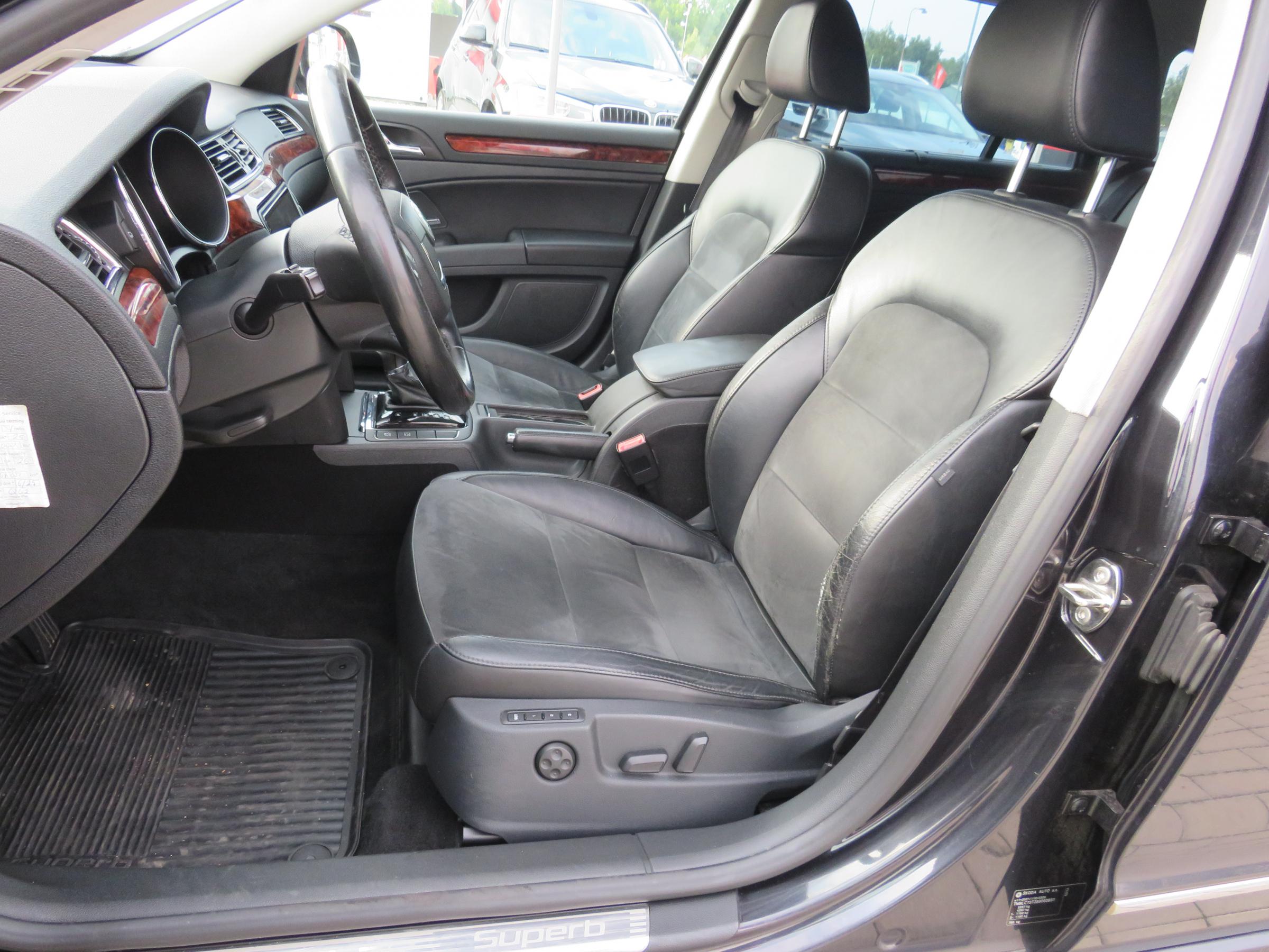 Škoda Superb II, 2011 - pohled č. 10
