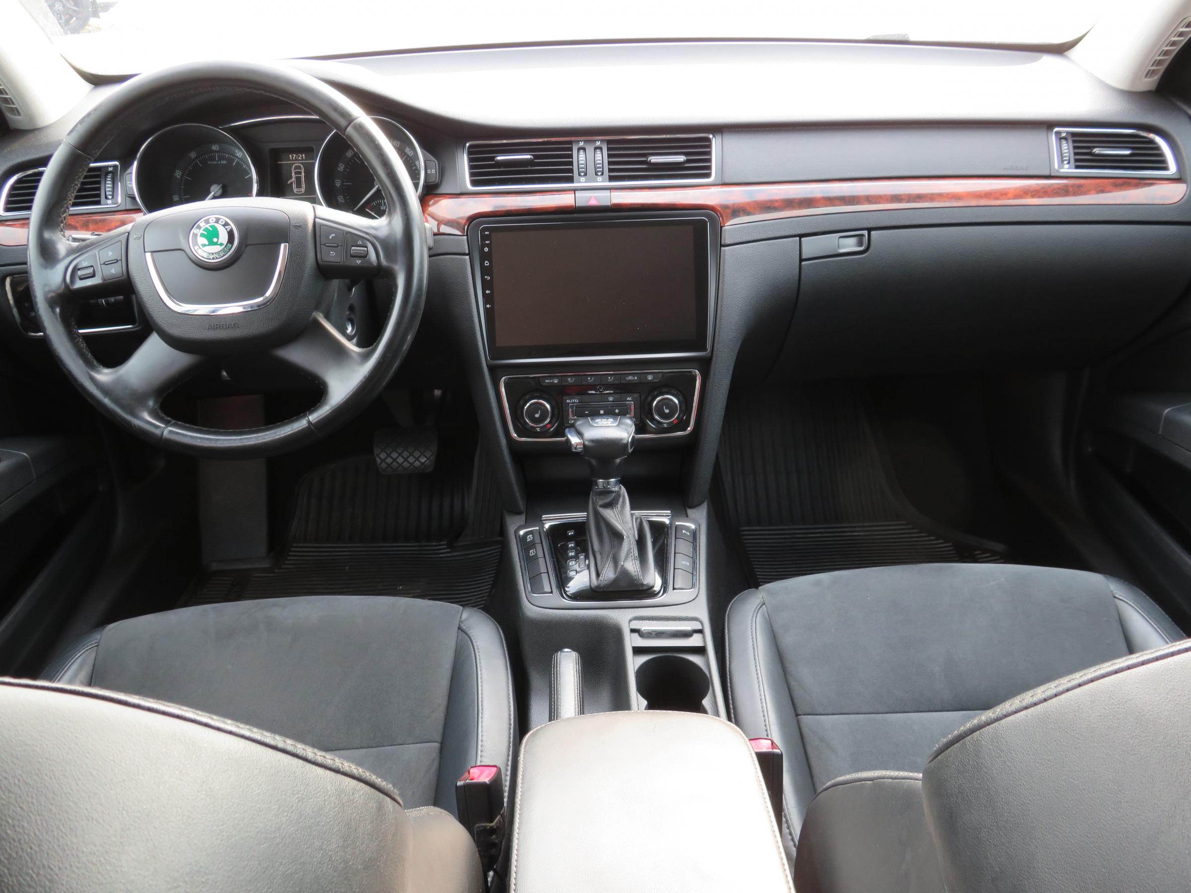 Škoda Superb II, 2011 - pohled č. 9