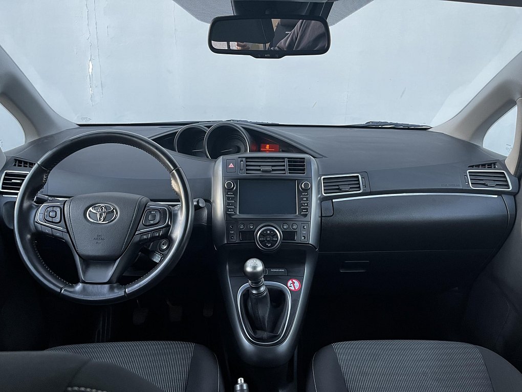 Toyota Verso 1.6 D-4D Edition