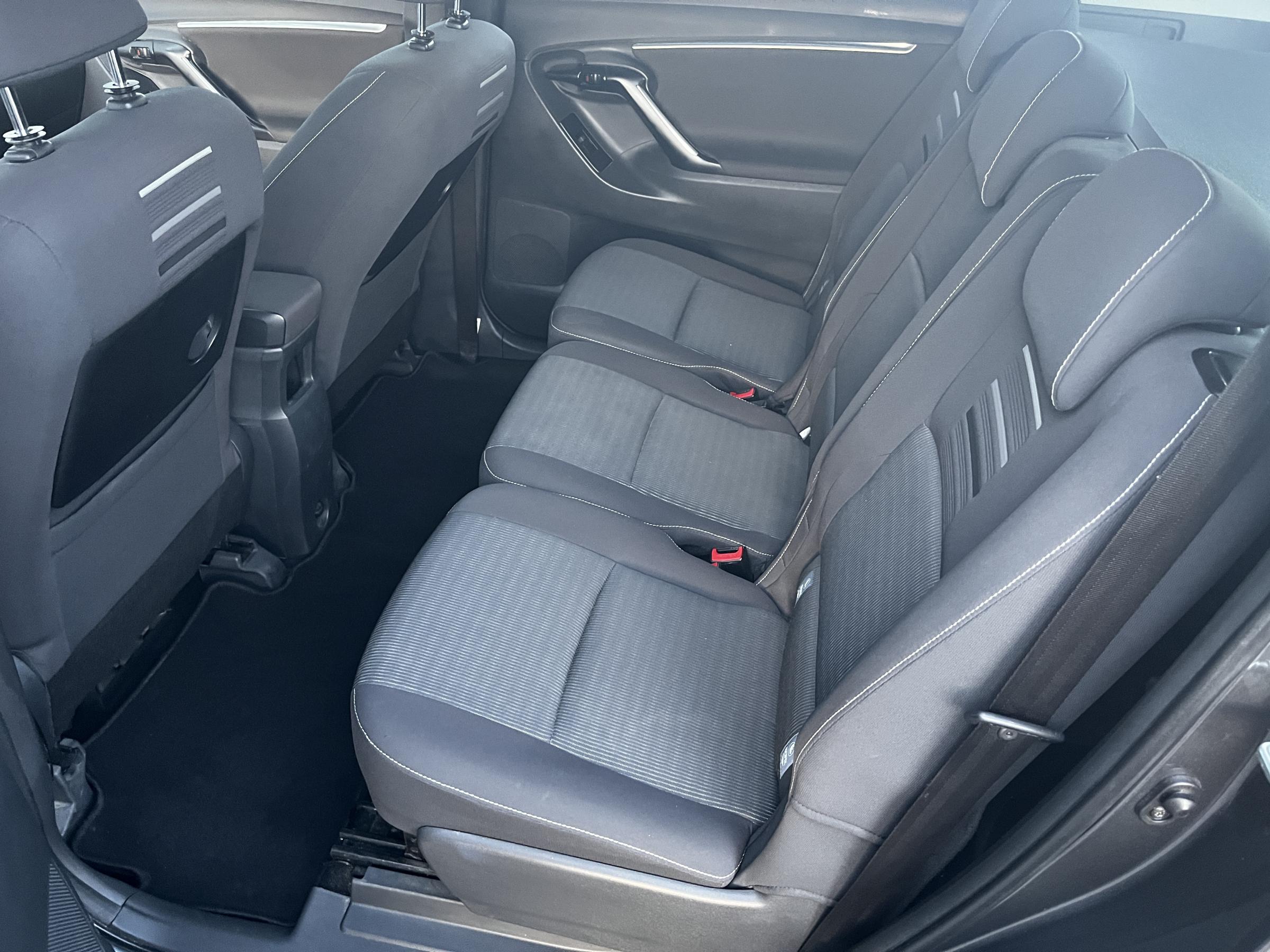 Toyota Verso, 2016 - pohled č. 10