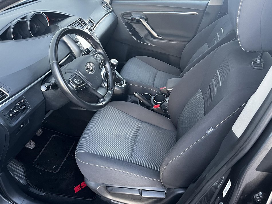 Toyota Verso 1.6 D-4D Edition