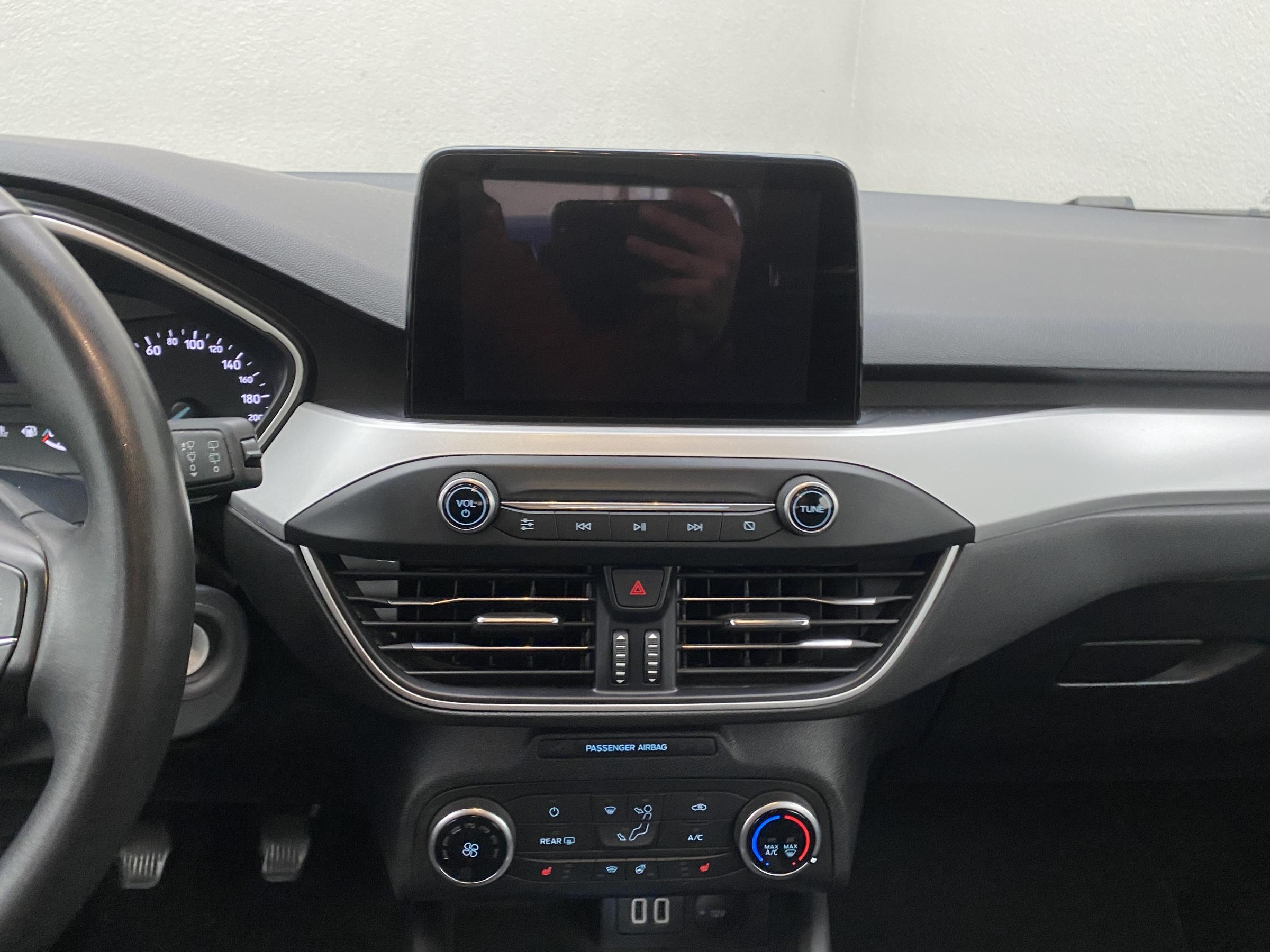 Ford Focus, 2021 - pohled č. 12