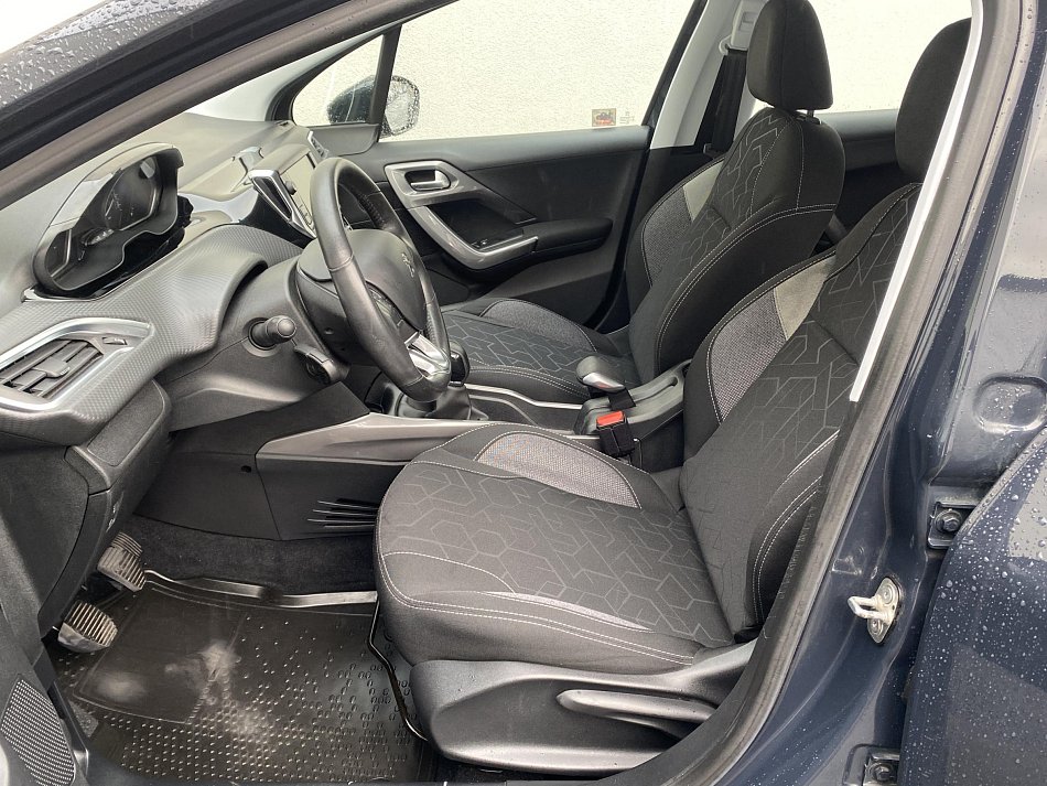 Peugeot 2008 1.2 PT Active