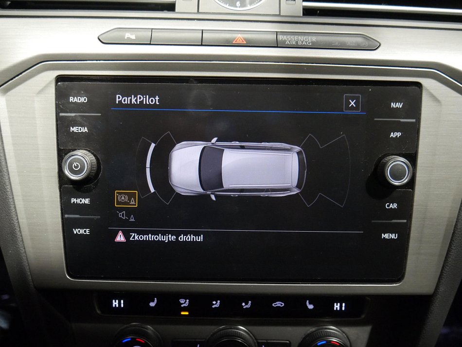 Volkswagen Passat 2.0 TDi Trendline